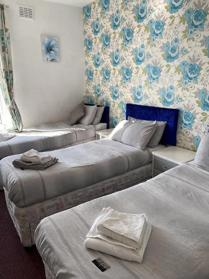 Darfield Hotel Blackpool